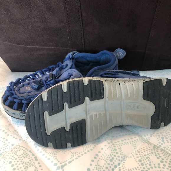 Children KEEN shoes - Picture 2 of 3